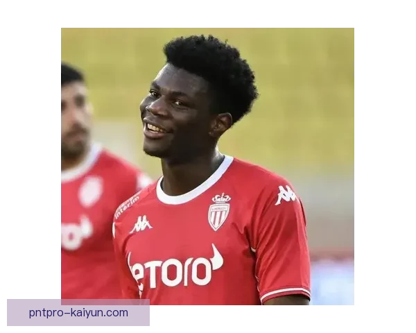 楚阿梅尼训练法引领足球新潮流，多名球员素质与战术意识稳步提升